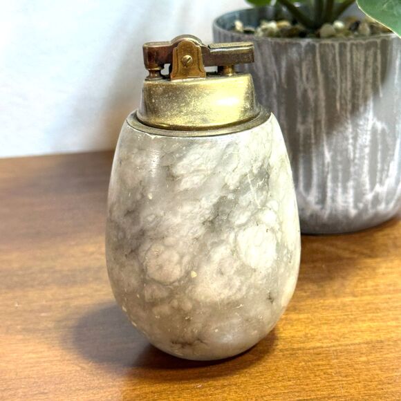 Vintage Marble Table Lighter MCM Heavy Cigars Cigarettes Tobacciana - Picture 1 of 4